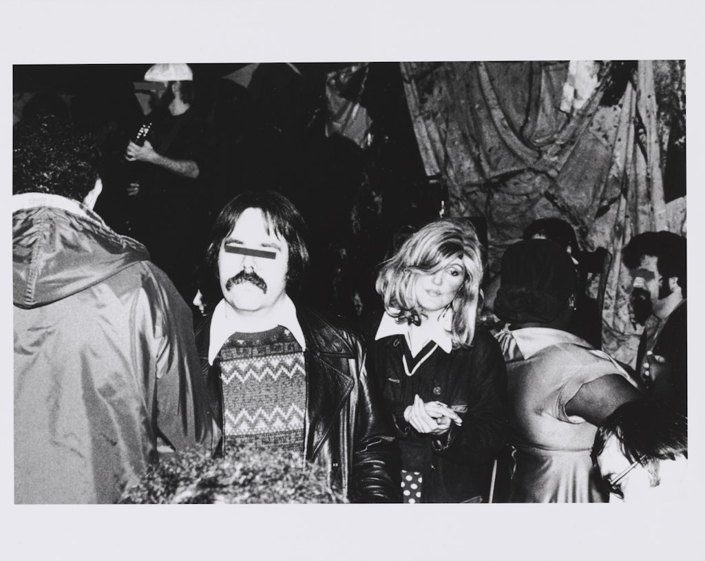 untitled from Anonymous Social Identities from Roberta       [Roberta and multiple at a disco]