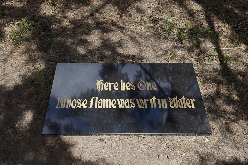 Tombstone for Phùng Vo from All your deeds shall in water be writ, but this in marble