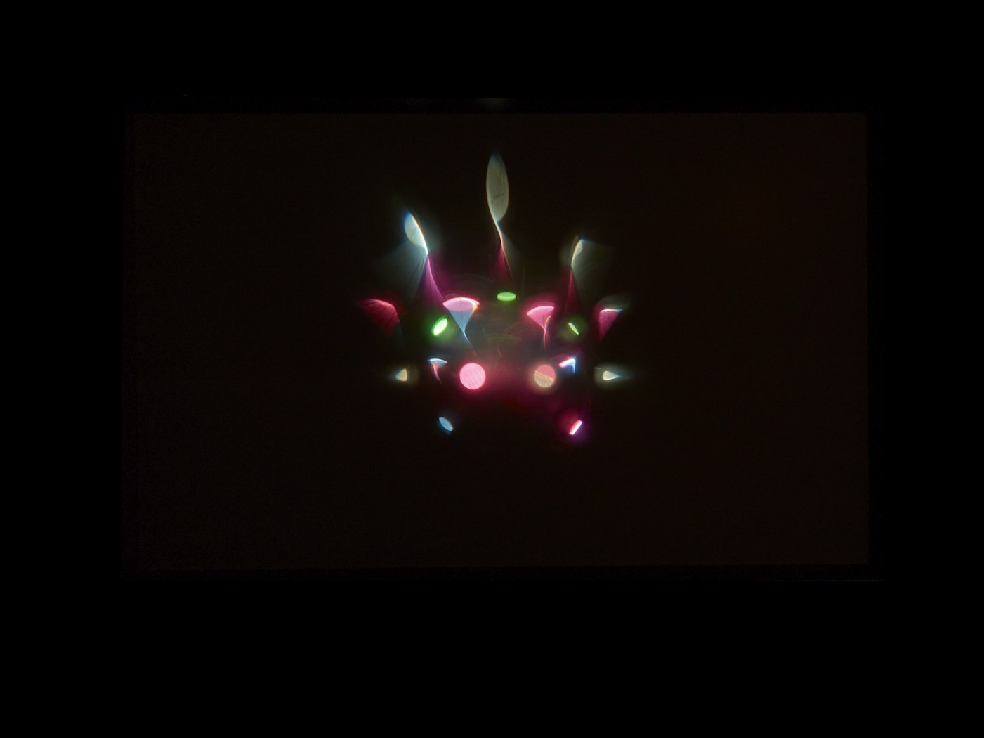 View 4 - fluctuating light sequence