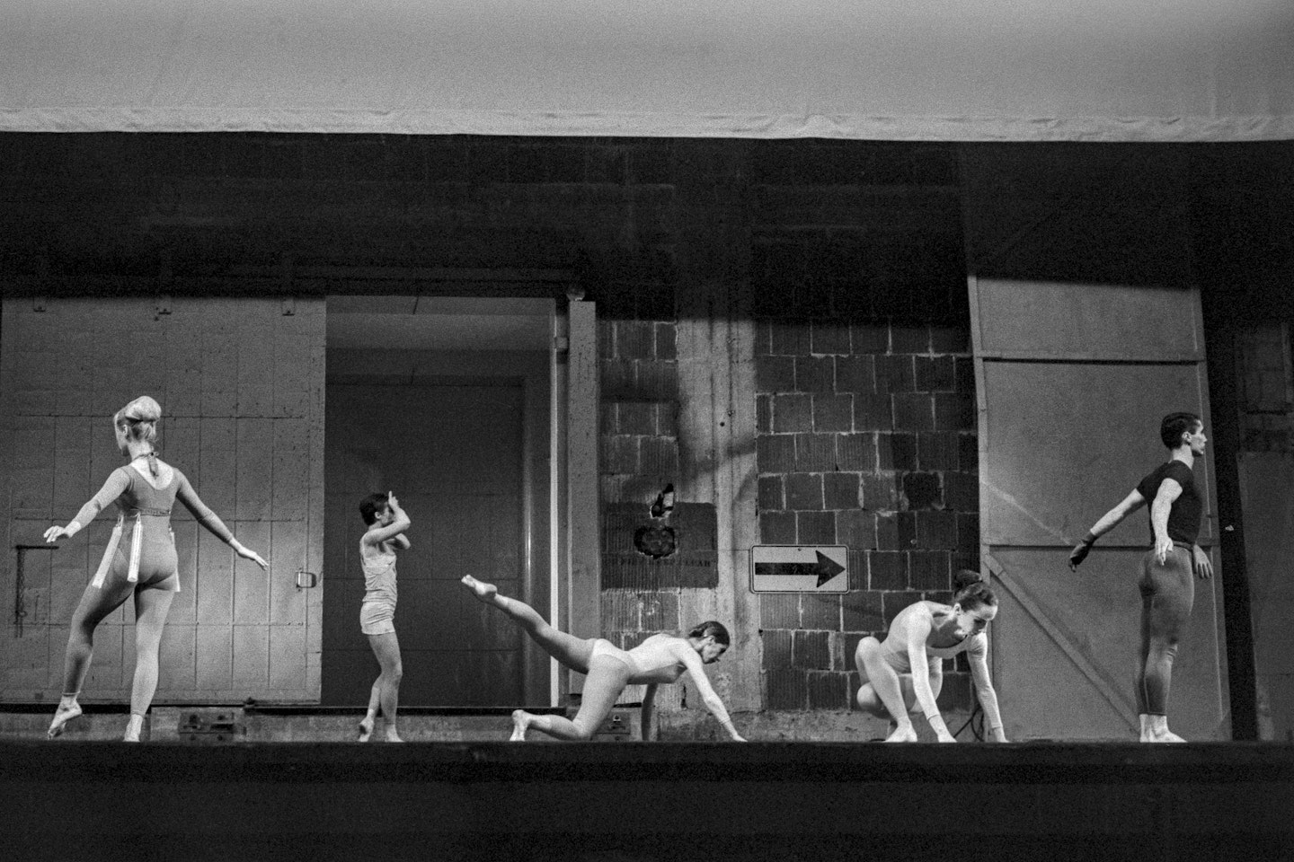 Merce Cunningham Dance Company in Story, University of California, Los Angeles, 1963. © Marvin Silver / Merce Cunningham Trust.