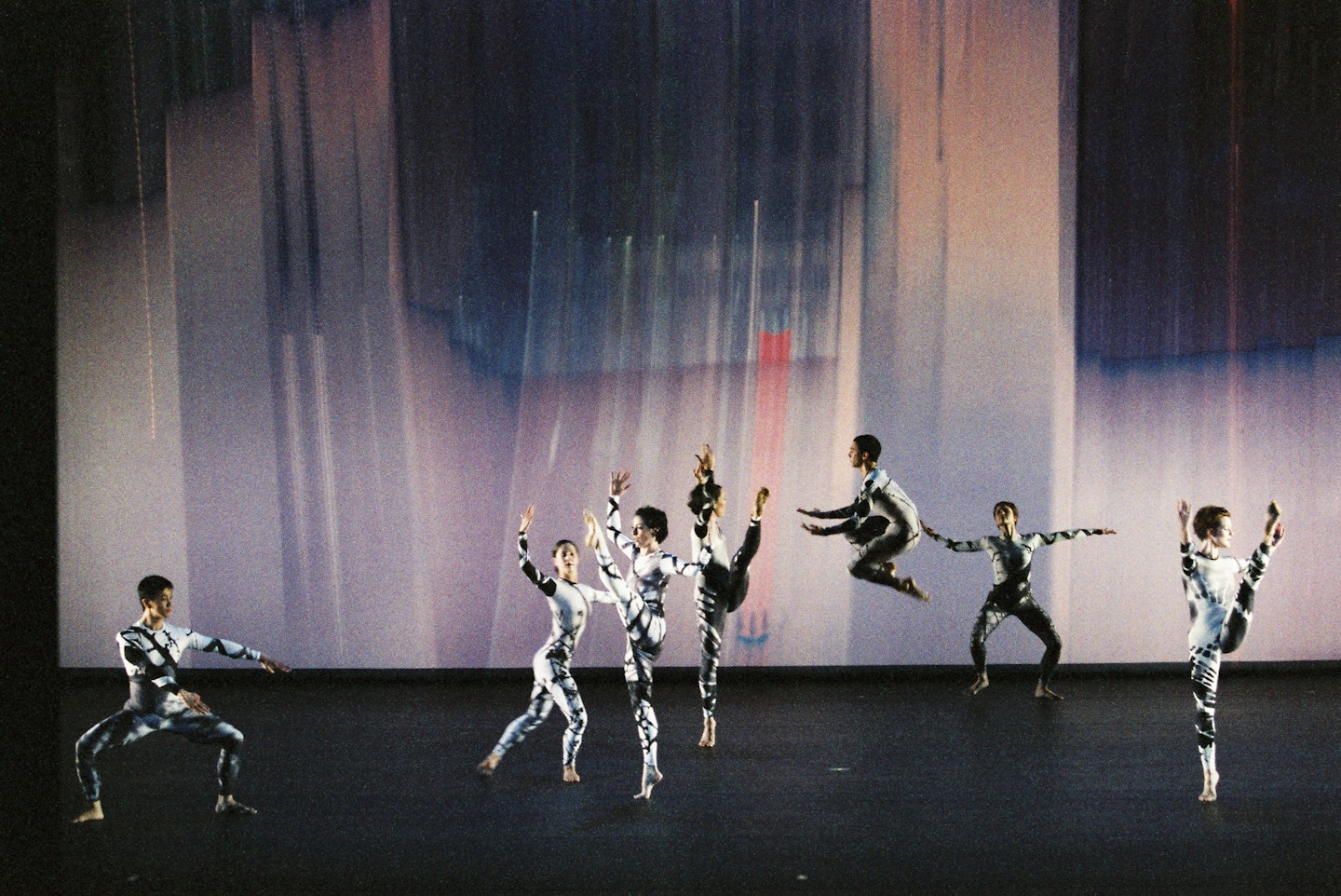 Merce Cunningham Dance Company in Split Sides. ©Tony Dougherty.
