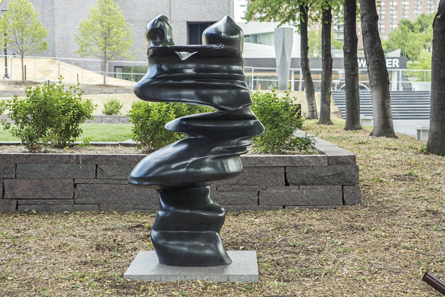 2017 Installation in Minneapolis Sculpture Garden, view 001