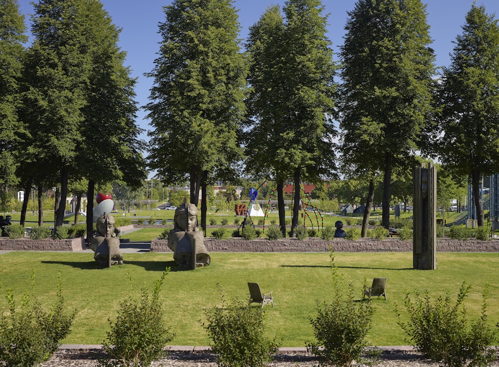 September Room (Room with Two Reclining Figures and Composition with Long Verticals)