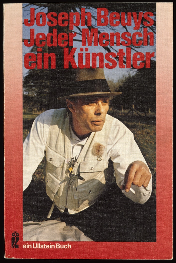 Jeder Mensch Ein Kunstler (Everyone an Artist)