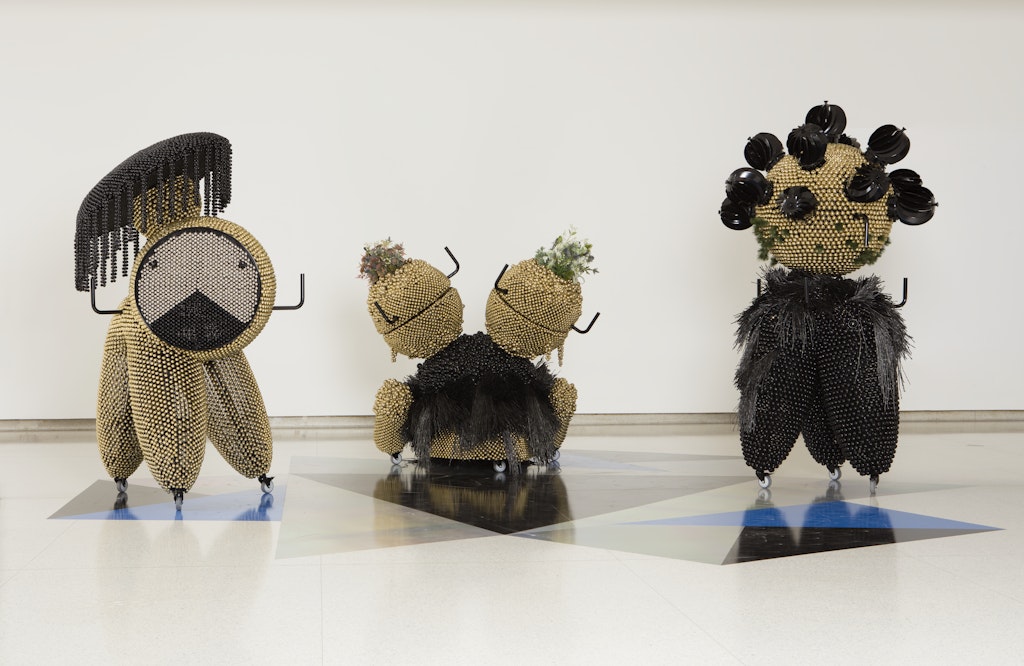 Sonic Intermediates – Triad Walker Trinity (Sonic Intermediate – Tripodal Venting, Sonic Intermediate – Spinning Mask on Parasol Walker, Sonic Intermediate – Botanical Bi-Headed Creeping Walker)