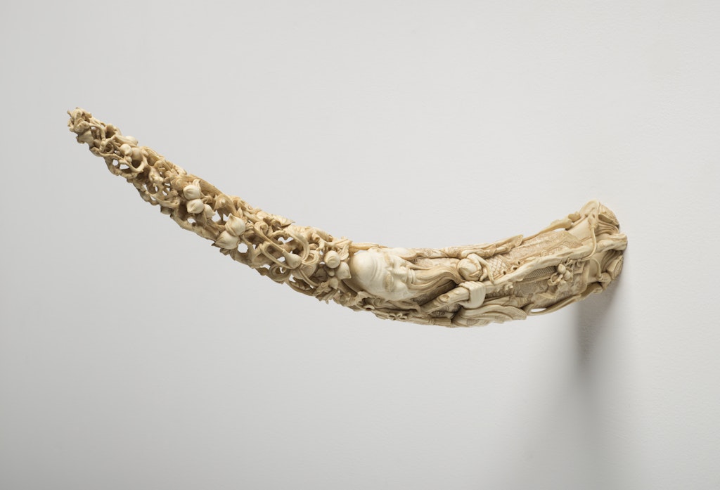 Lot 12. A Vietnamese Carved Ivory Tusk 2