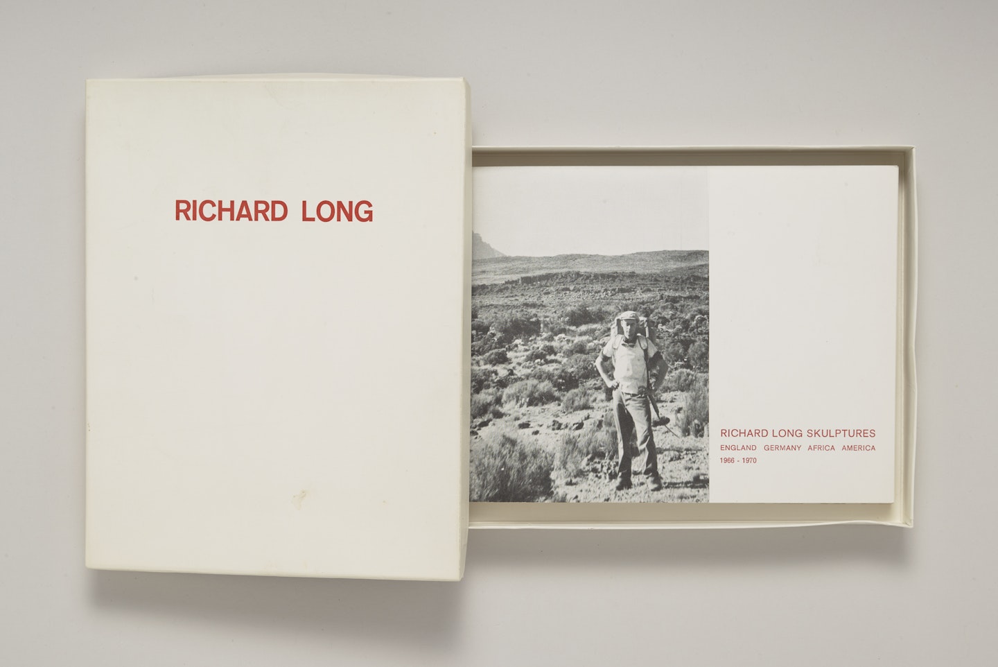 Richard Long: Skulptures: England, Germany, Africa, America, 1966-1970
