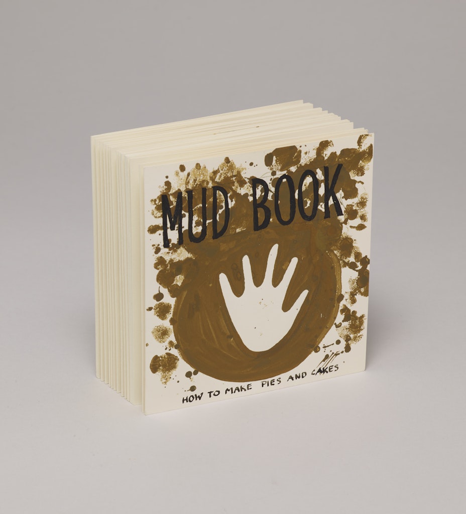 Mud Book: How to Make Pies and Cakes