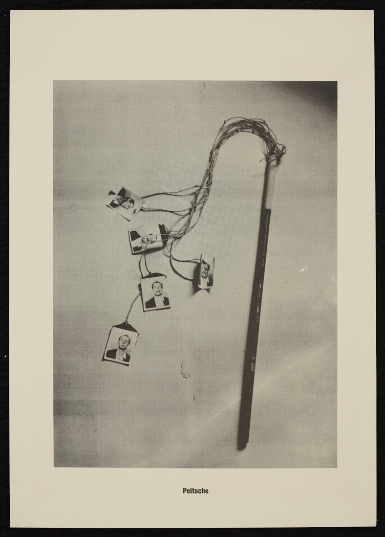 Peitsche (Whip) from the portfolio Höhere Wesen befehlen (Higher Beings Command)