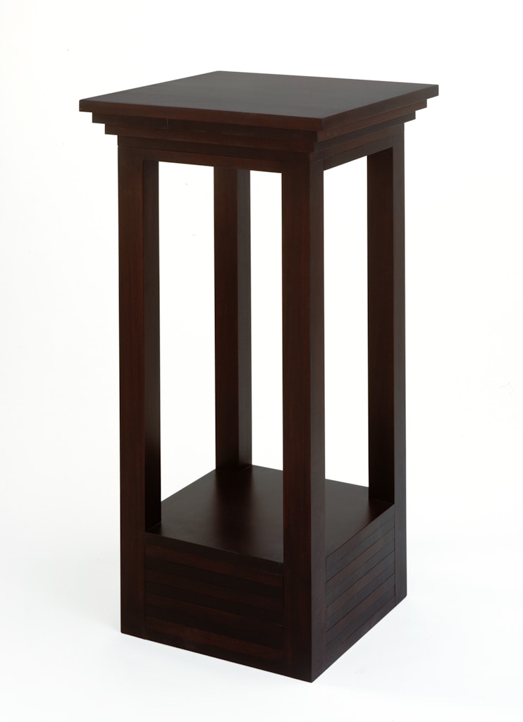 Mahogany Pedestal Table