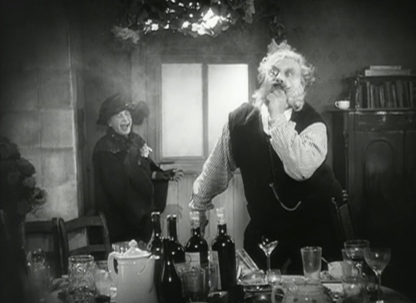 Der Letzte Mann (The Last Laugh)
