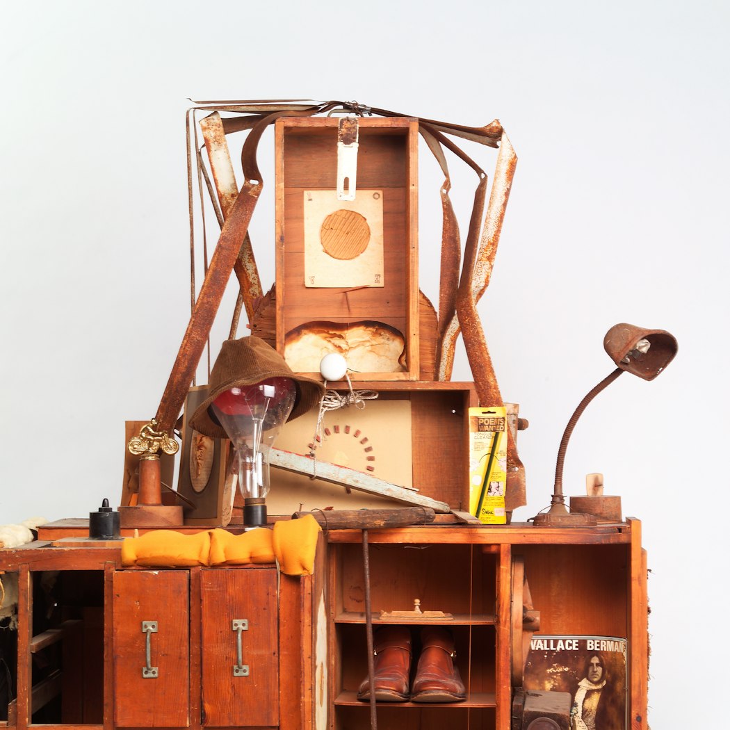 Shows front of piece, top third