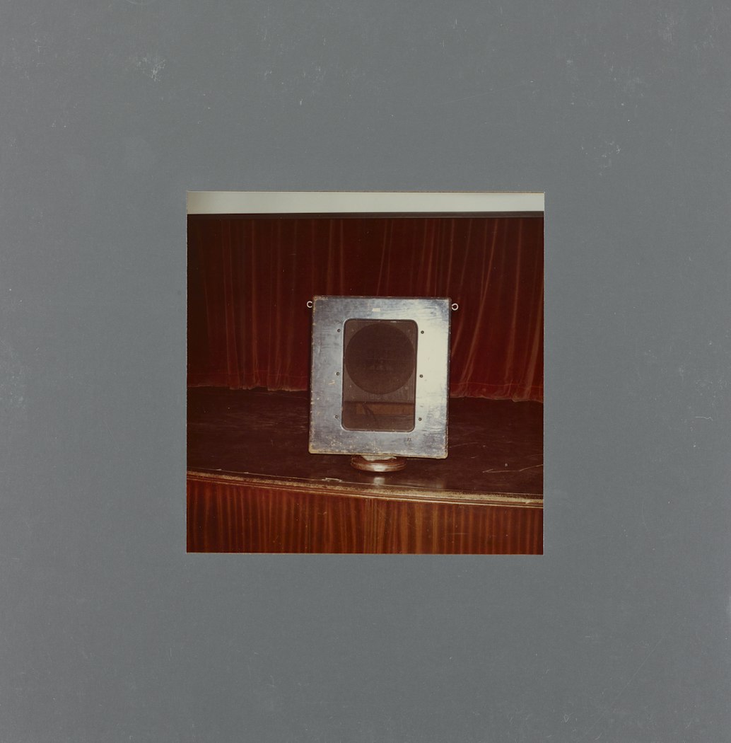 32 Objects: A Catalogue of Quantum Events (Sefiroth and Aleph-Beth for Bohr, Borges and Bronowski)