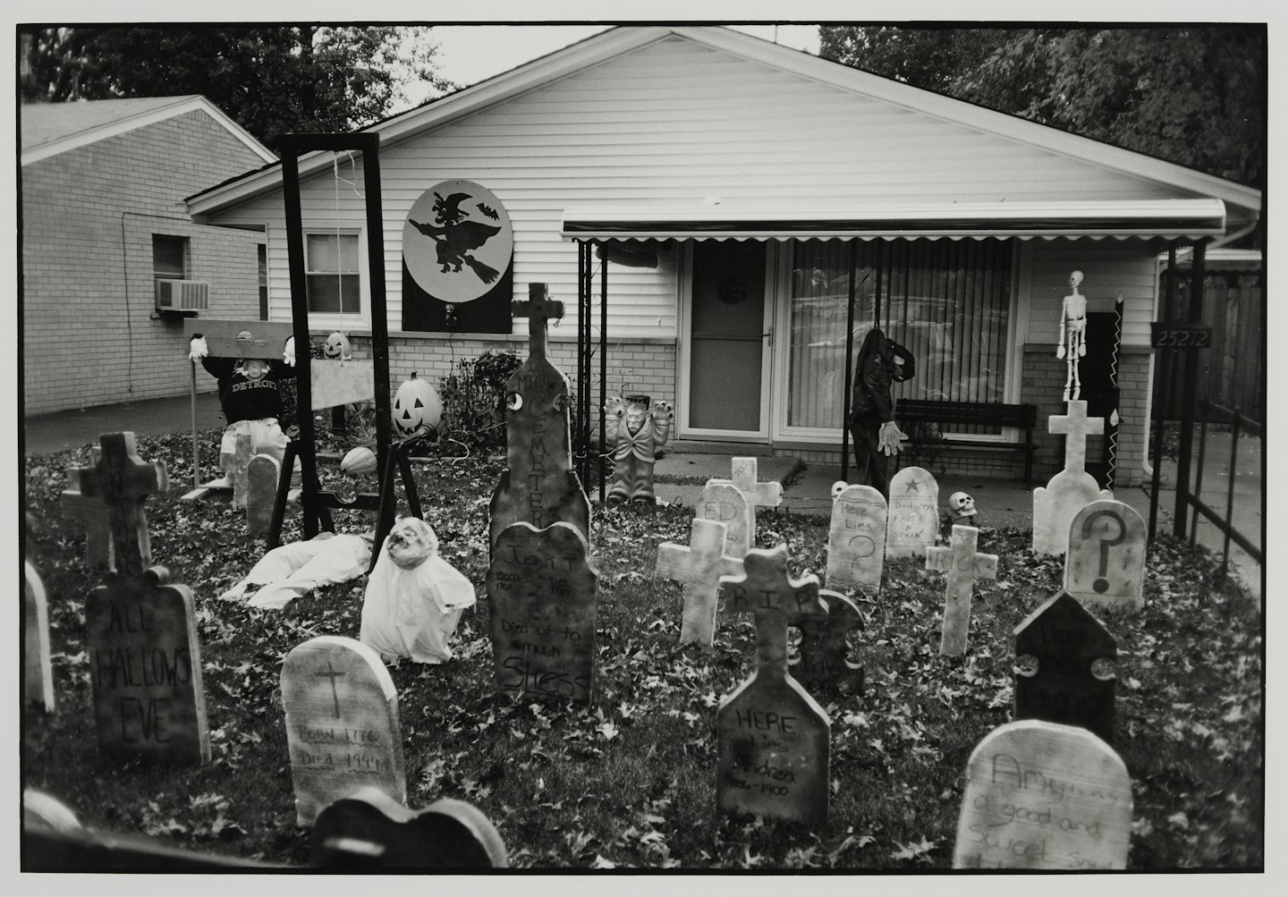 Studies for the film "Spook House" (Detroit, Michigan;  San Fernando  Valley, California)