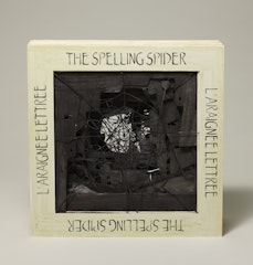 The Spelling Spider / L'Araignee Lettree