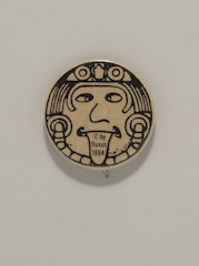 Fluxus Button