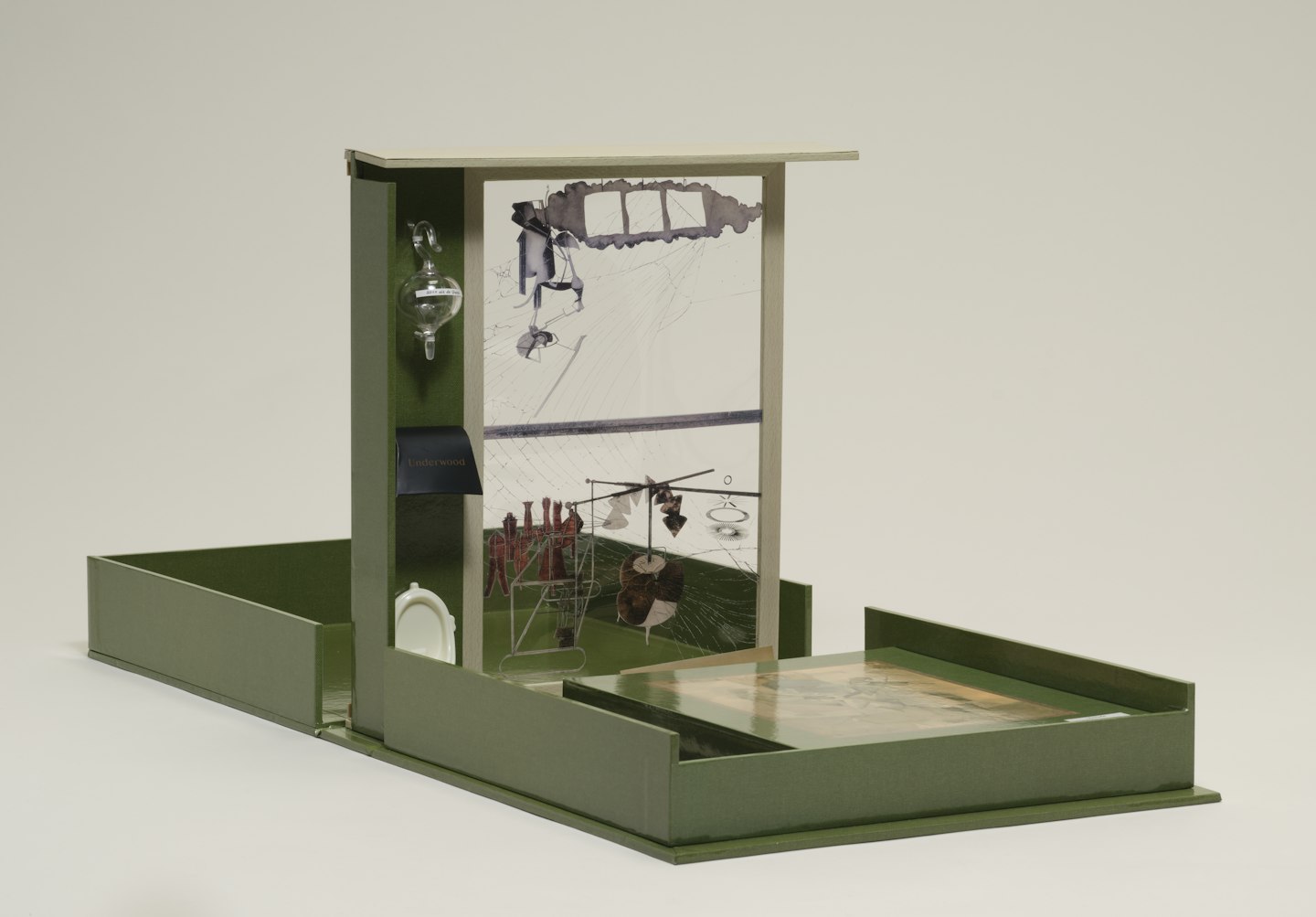 Duchamp: Museum in a Box