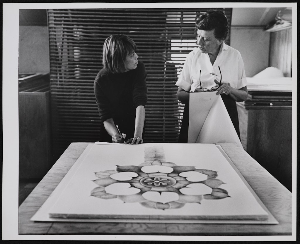 Lee Bontecou and Tony Towle at Tanya Grosman's studio, Universal Limited Art Editions (ULAE), West Islip, L.I.