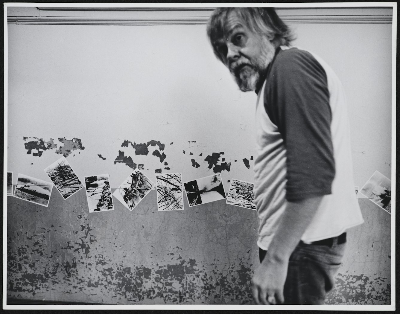 John Baldessari, "Alignment" series, PS1, "Rooms" exhibition