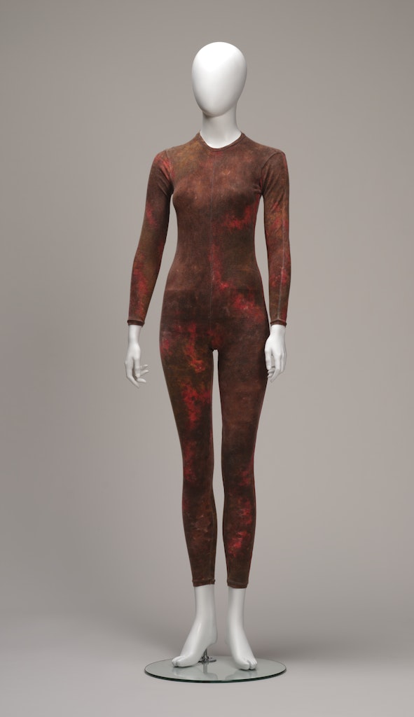 costumes for Change of Address