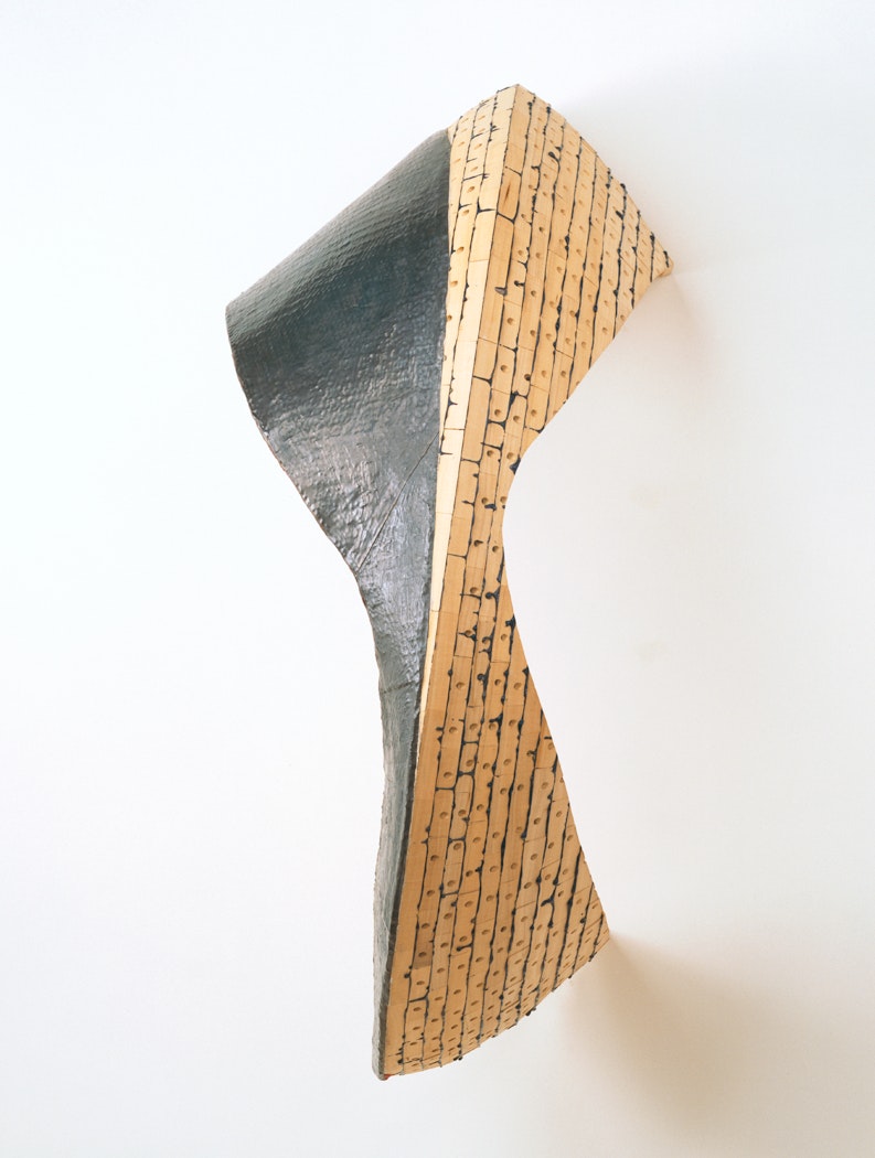 Right side of object