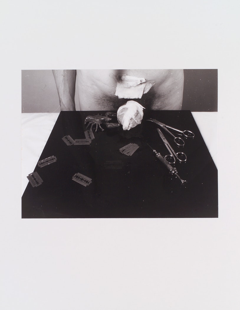 2001.211.23