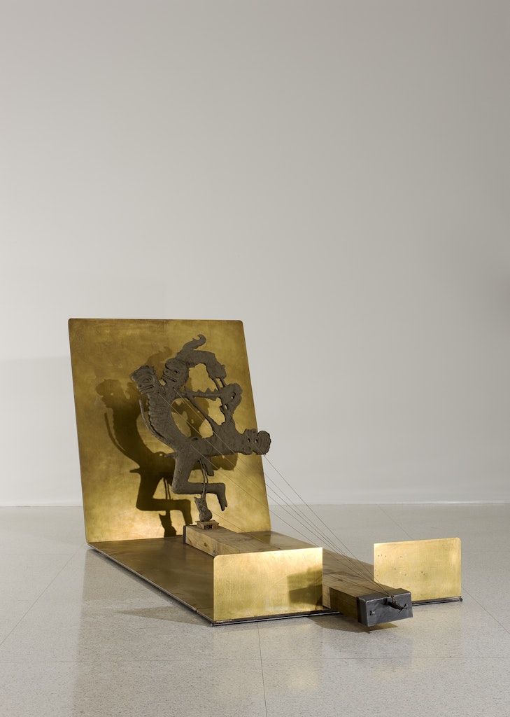 Life-size Scene with Revealed Figure